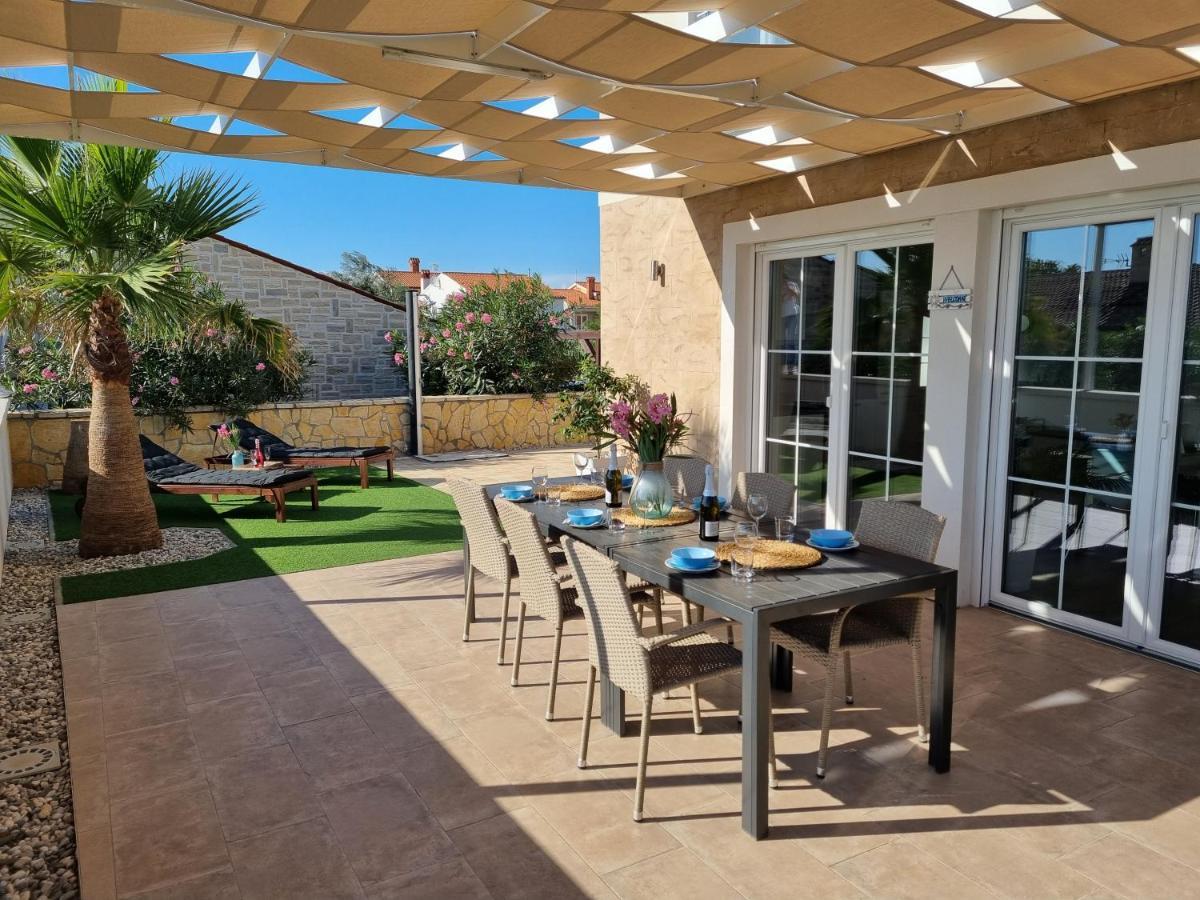 Villa Sunset Медулин Екстериор снимка