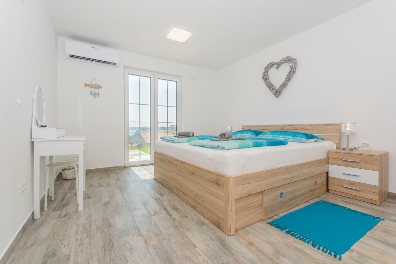 Villa Sunset Медулин Екстериор снимка