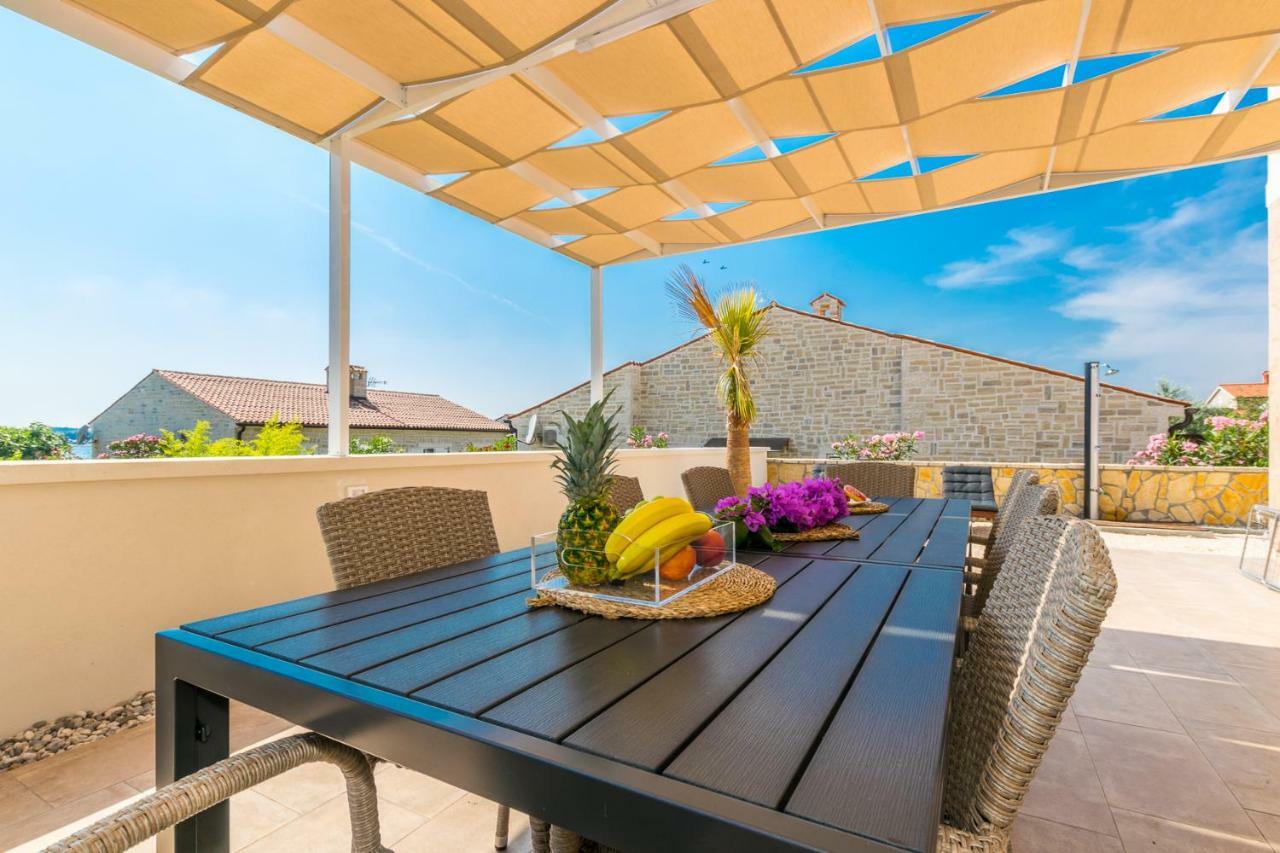 Villa Sunset Медулин Екстериор снимка